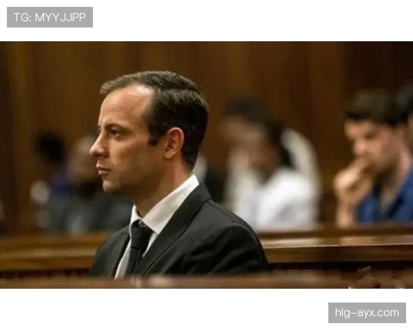 奥斯卡·皮斯托瑞斯家里装了三套假肢，一套跑步、一套洗澡、一套约会